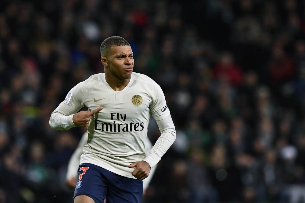 新茶饮的下半场竞争转向同质化破圈